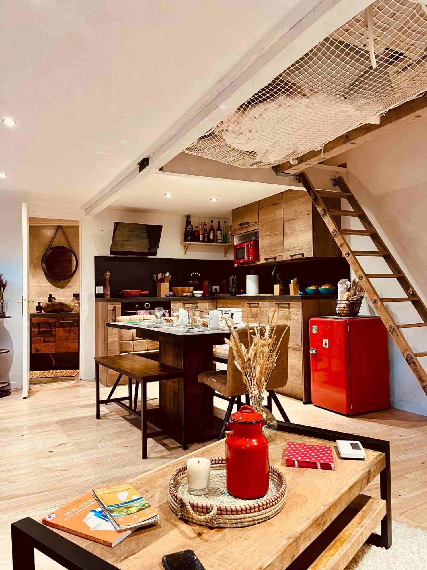 Chalet Cosy Entre Lacs Et Montagnes Métabief エクステリア 写真